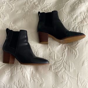 Madewell black Chelsea boots